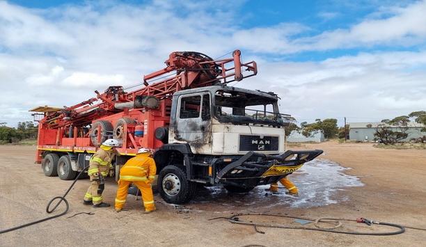 CFS Attends To $100,000 Truck Fire On The Eyre Highway Kimba