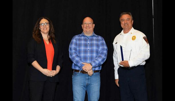Gilbert Chamber Of Commerce Honors Gilbert Fire And Rescue Chief - Rob Duggan